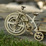 Деревянный механический велосипед